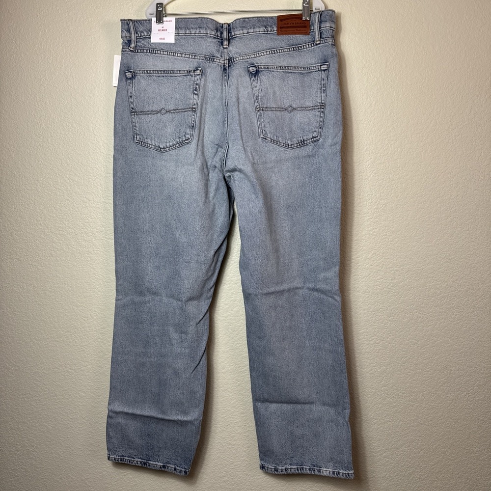 Lucky Brand 181 Relaxed Straight Leg Jeans Light Wash Blue Denim Flex Fit 40x32 - Picture 2 of 7
